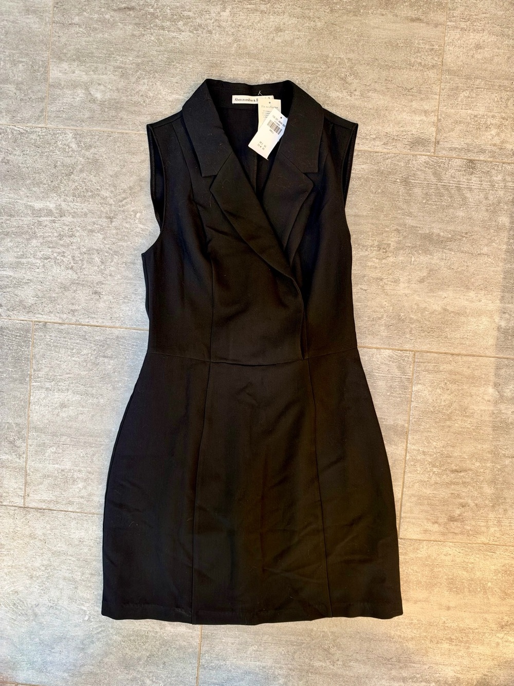 Abercrombie - Light Sleeveless Black Tailored Dress NWT